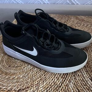 Nike SB Nijah. Worn a few times.